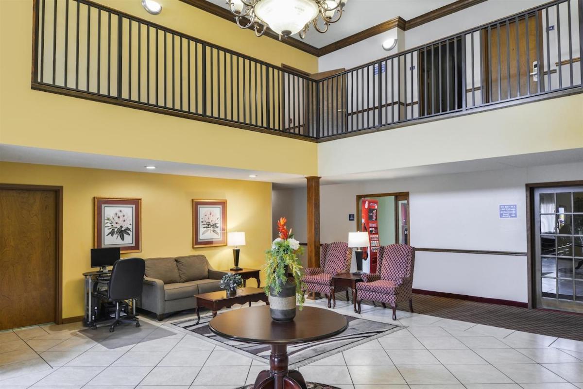 Americas Best Value Inn Wiggins Zewnętrze zdjęcie