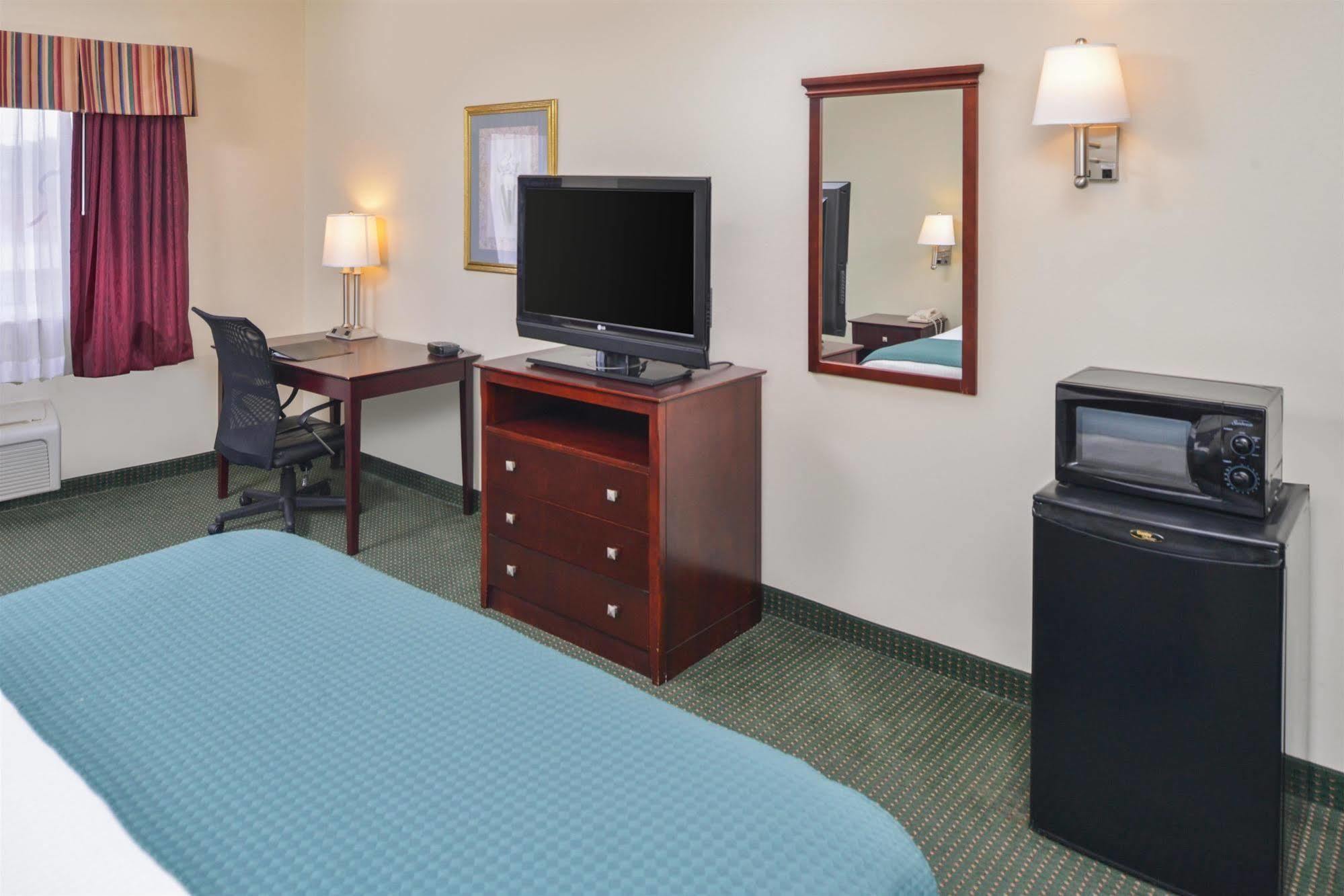 Americas Best Value Inn Wiggins Zewnętrze zdjęcie