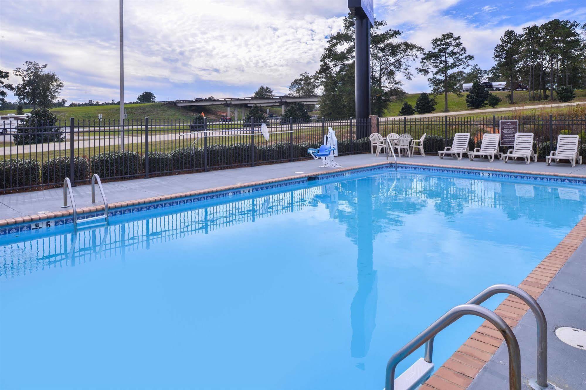 Americas Best Value Inn Wiggins Zewnętrze zdjęcie