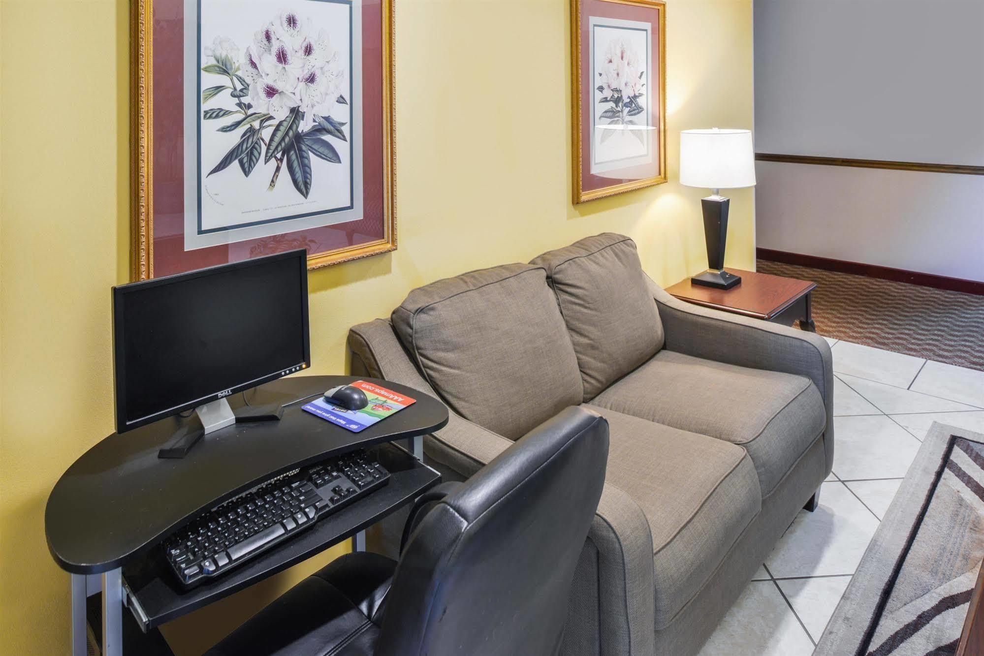 Americas Best Value Inn Wiggins Zewnętrze zdjęcie